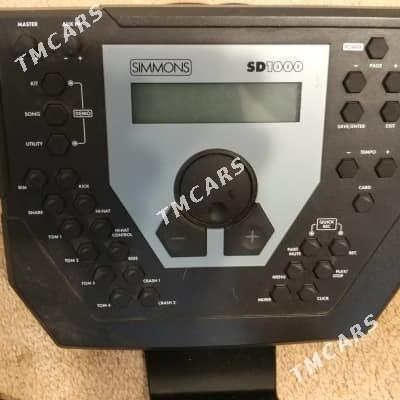 Simmons SD1000Pult - Wekilbazar - img 1