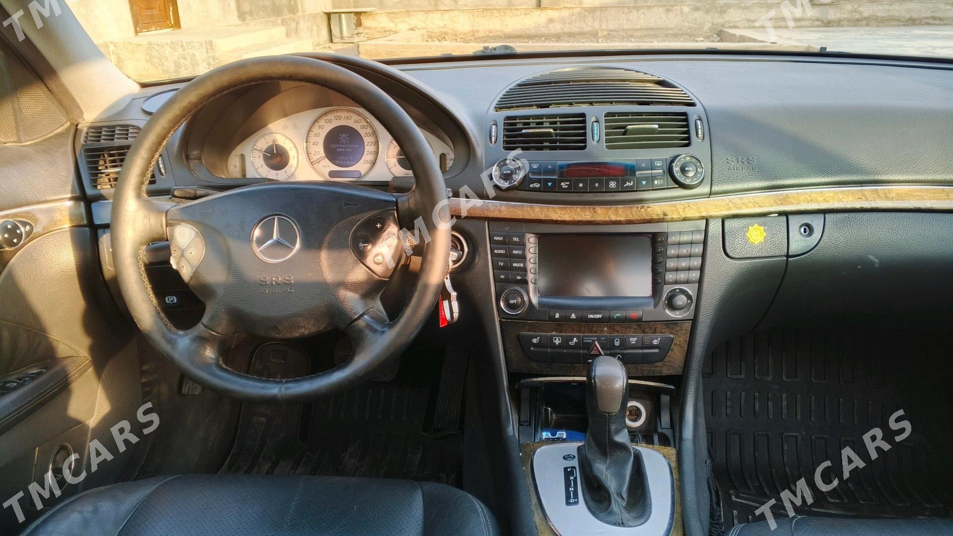 Mercedes-Benz E320 2003 - 120 000 TMT - Балканабат - img 1