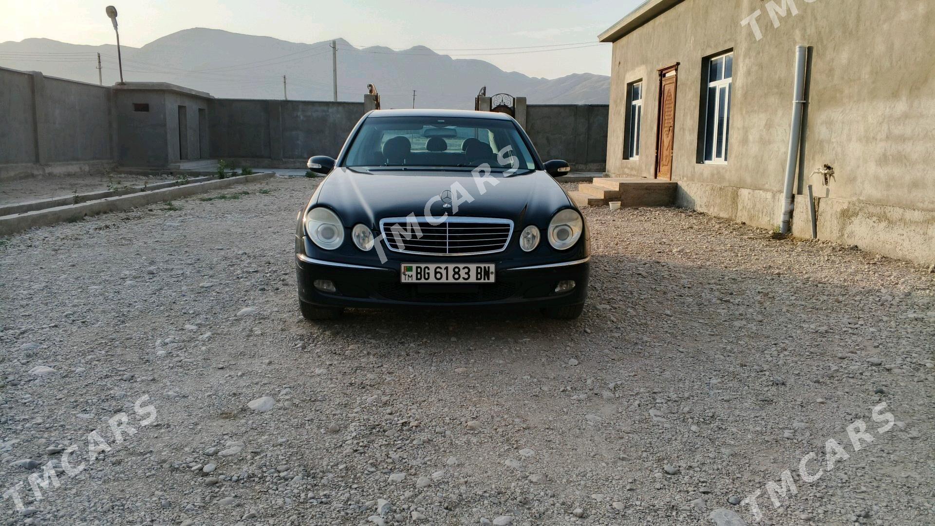 Mercedes-Benz E320 2003 - 120 000 TMT - Балканабат - img 2
