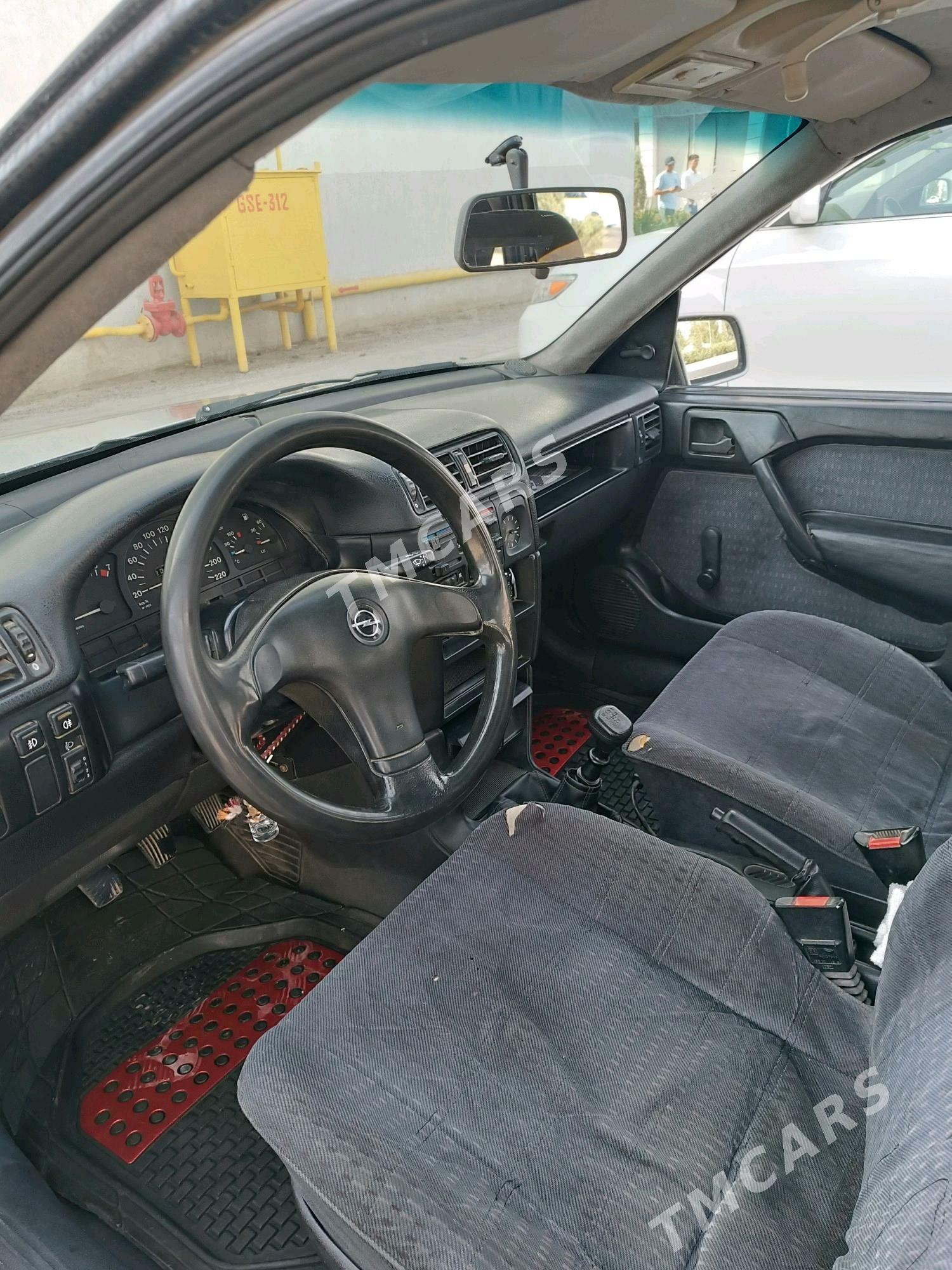 Opel Vectra 1993 - 42 000 TMT - Мары - img 5