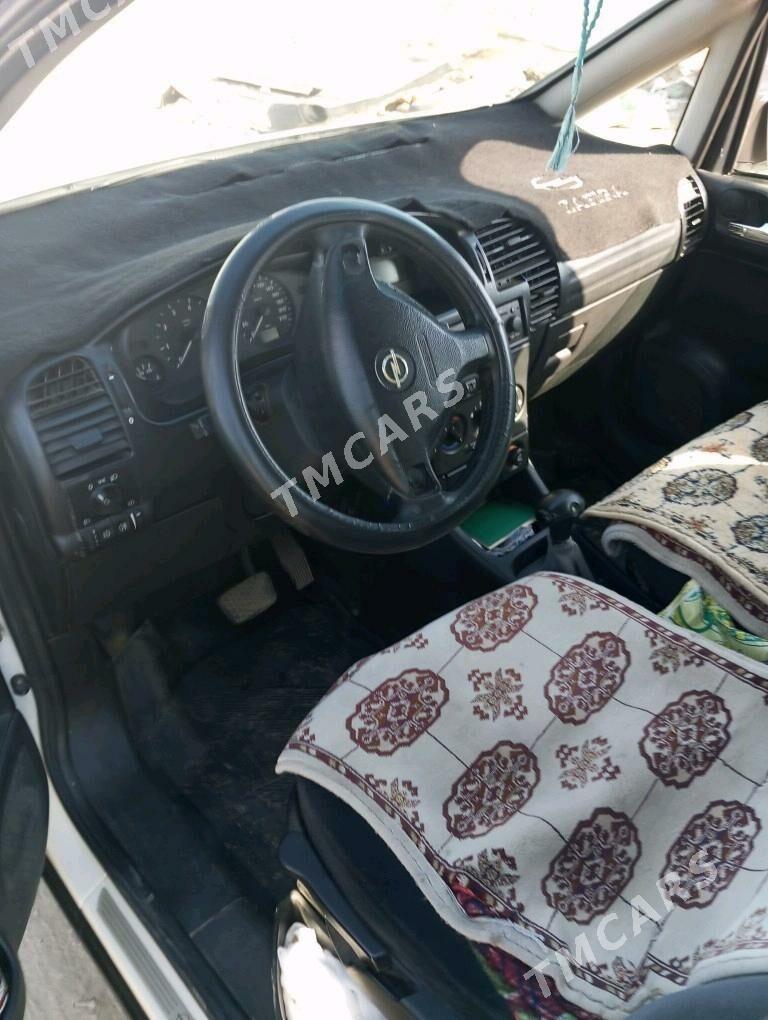 Opel Zafira 2002 - 85 000 TMT - Köneürgenç - img 1