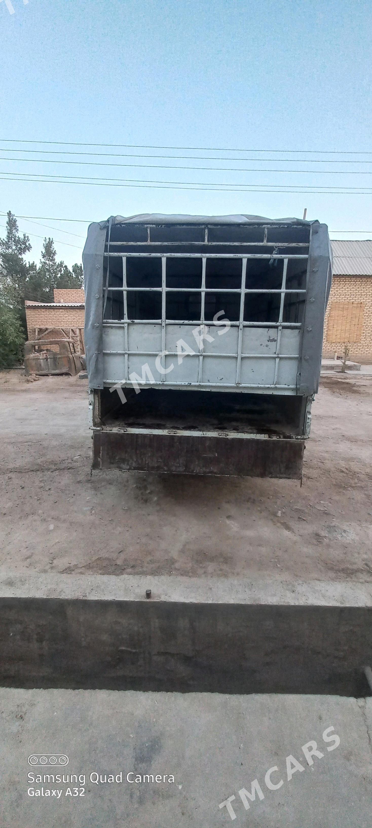Mitsubishi Canter 2002 - 210 000 TMT - Mary - img 6