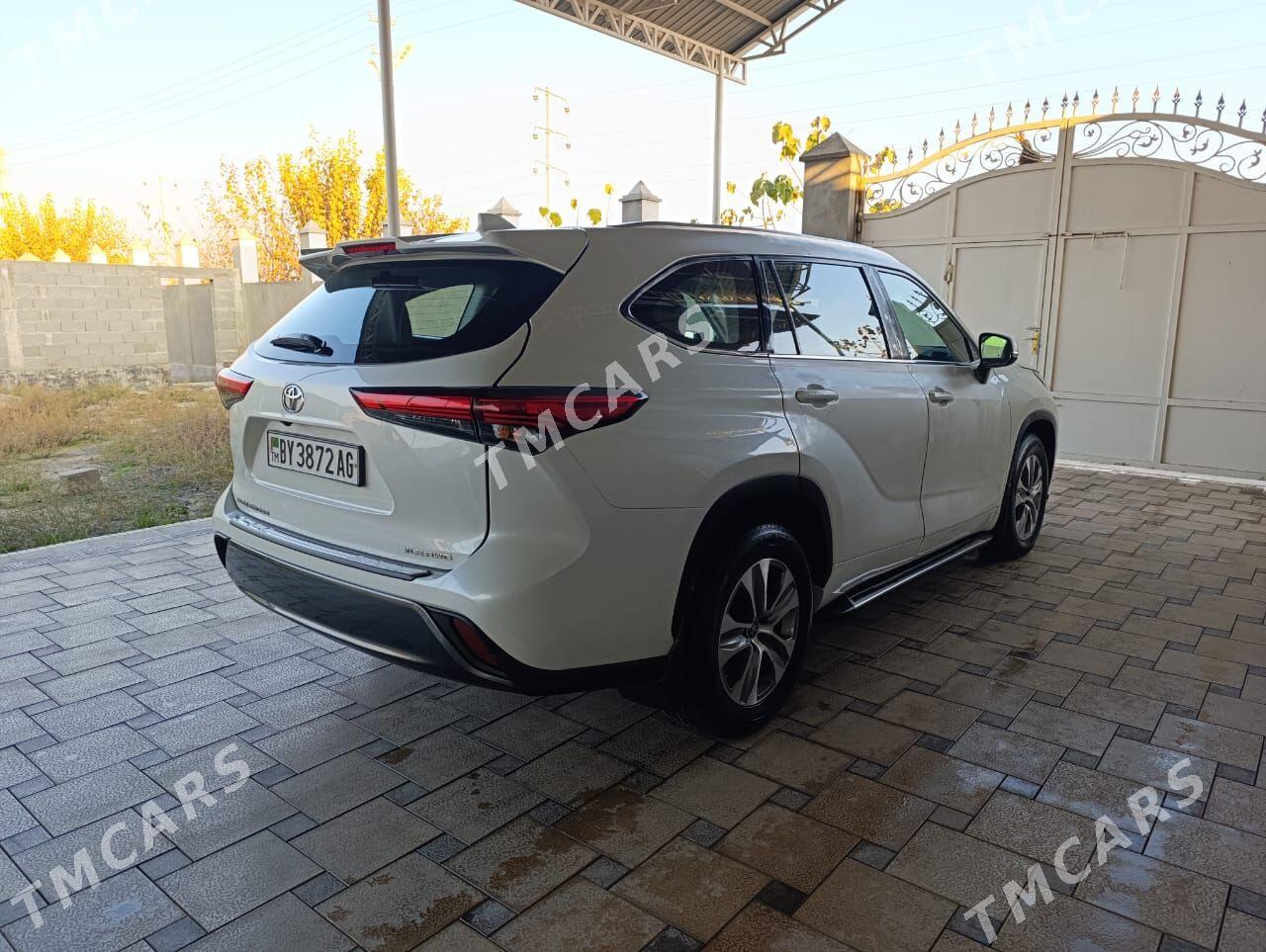 Toyota Highlander 2020 - 500 000 TMT - Aşgabat - img 7