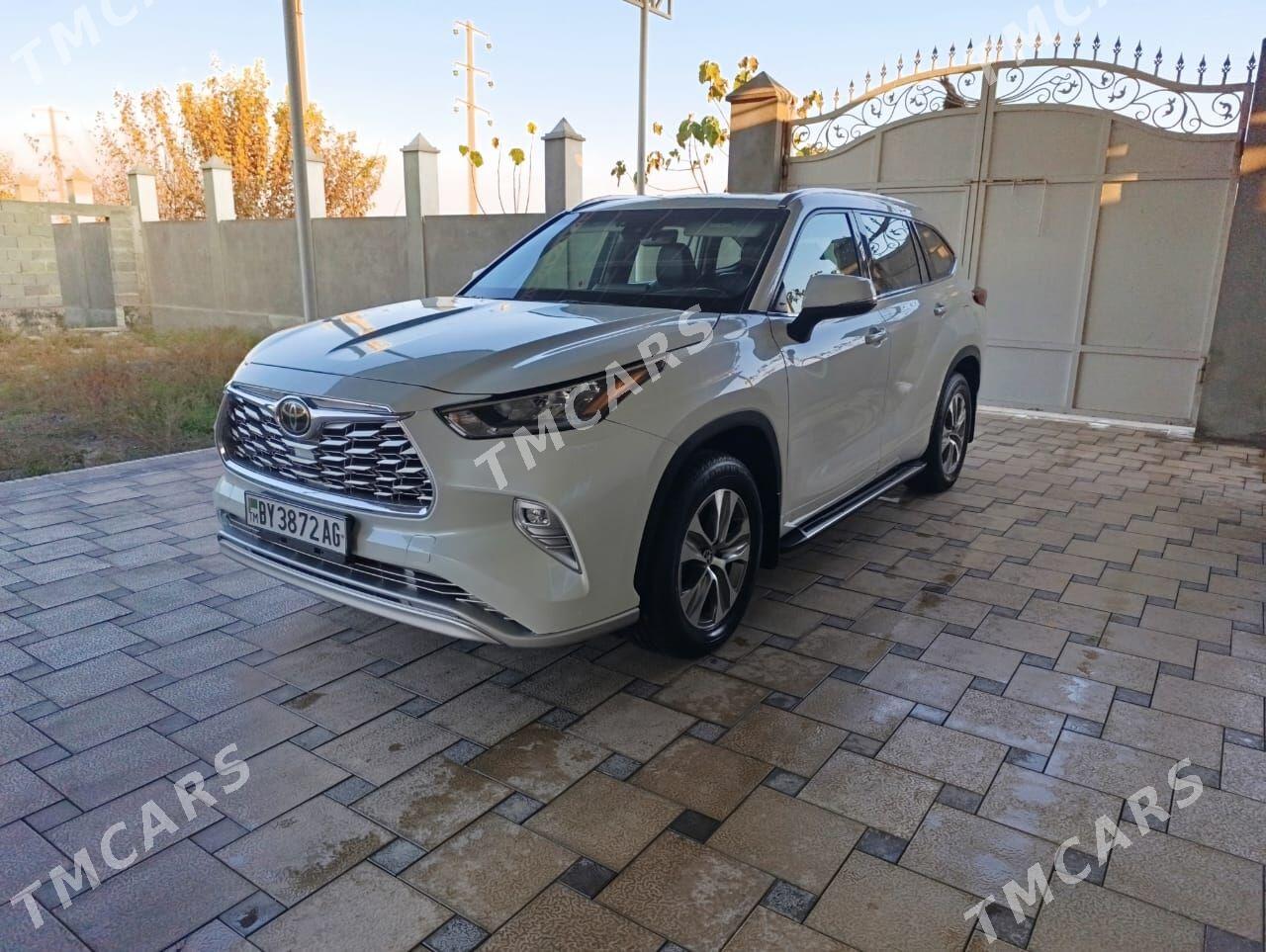 Toyota Highlander 2020 - 500 000 TMT - Aşgabat - img 4