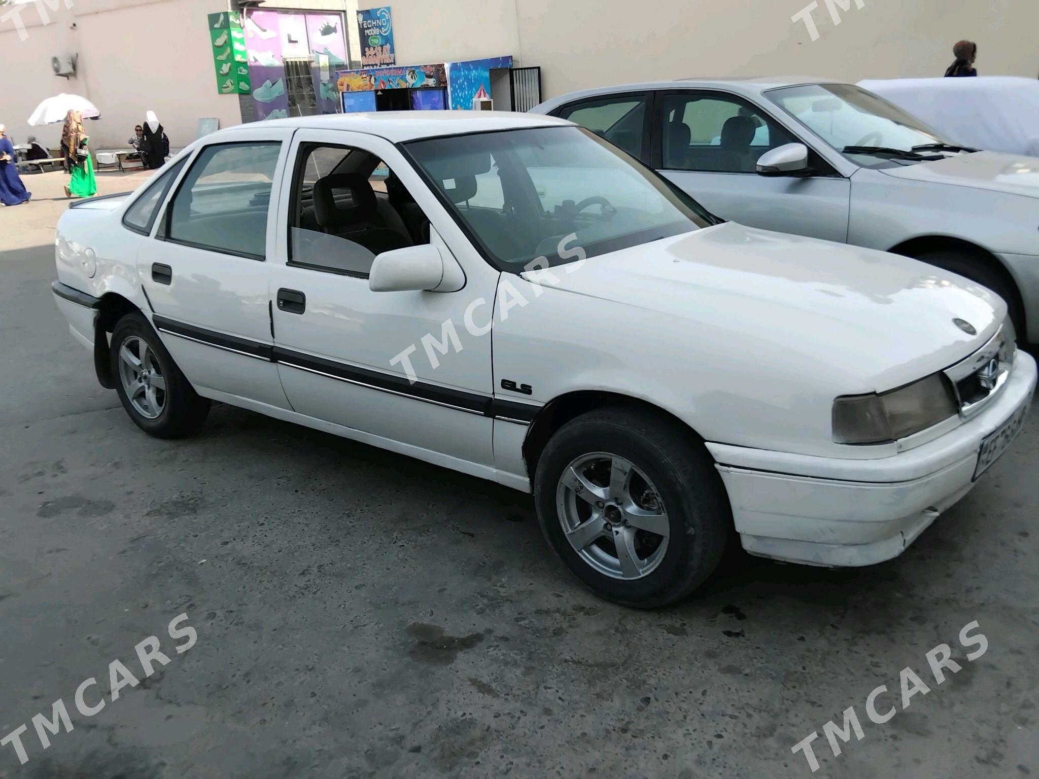Opel Vectra 1991 - 30 000 TMT - Mary - img 2
