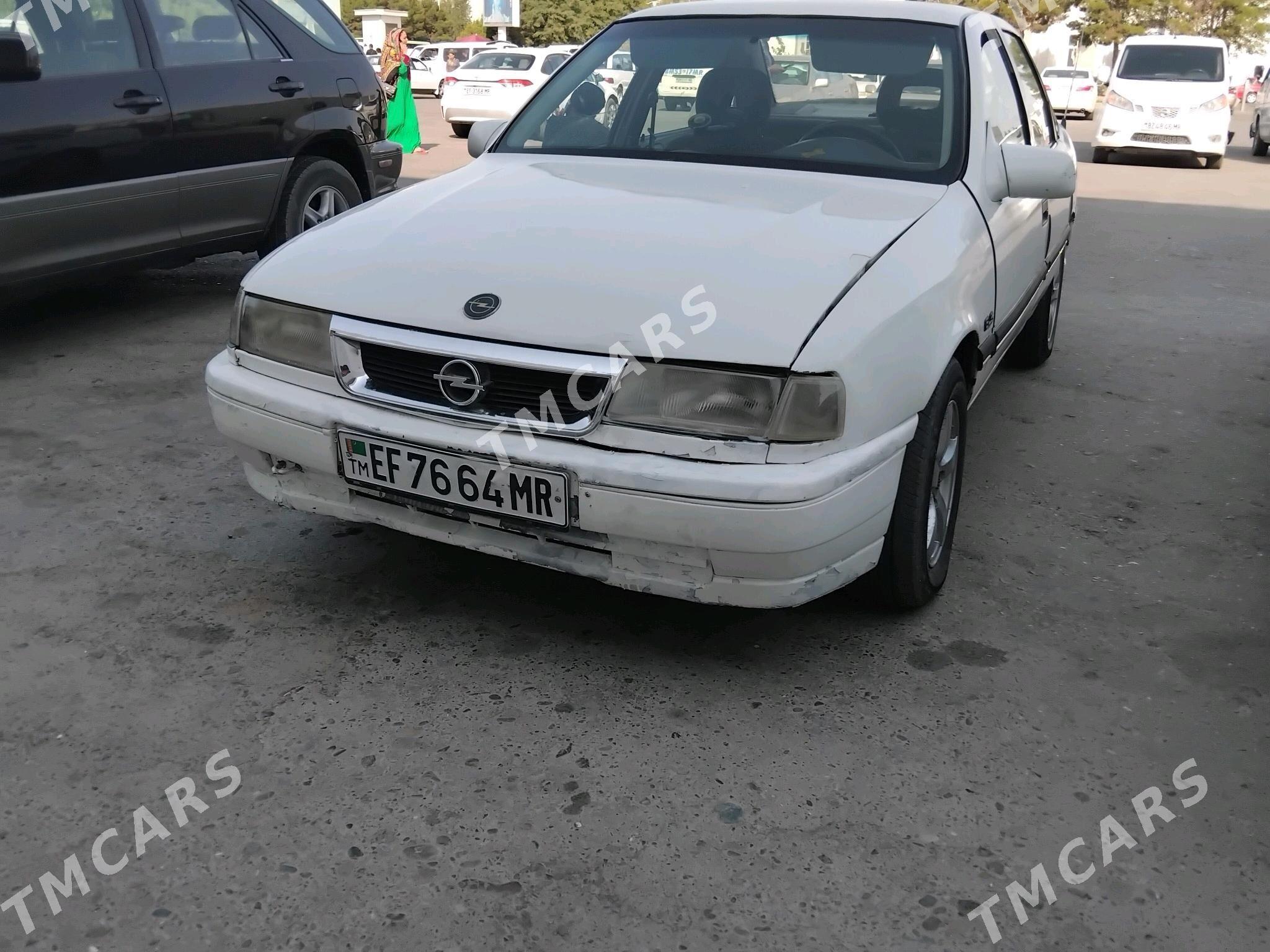 Opel Vectra 1991 - 30 000 TMT - Mary - img 1