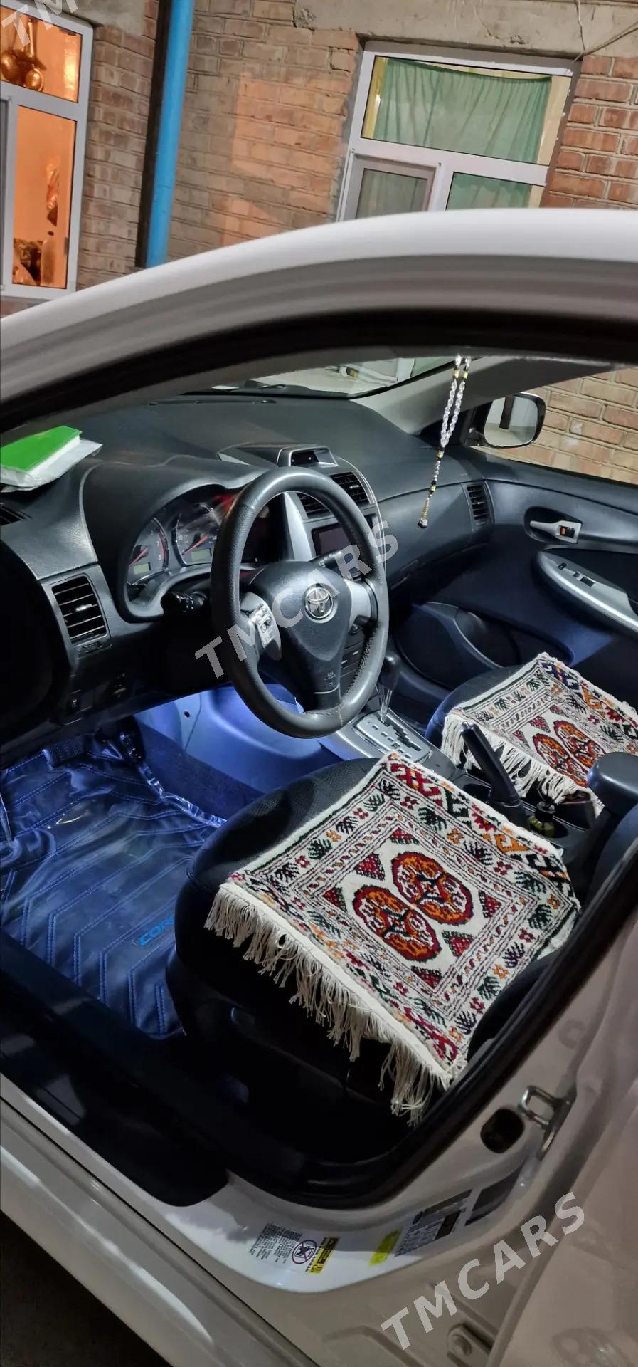 Toyota Corolla 2013 - 220 000 TMT - Бахарден - img 2