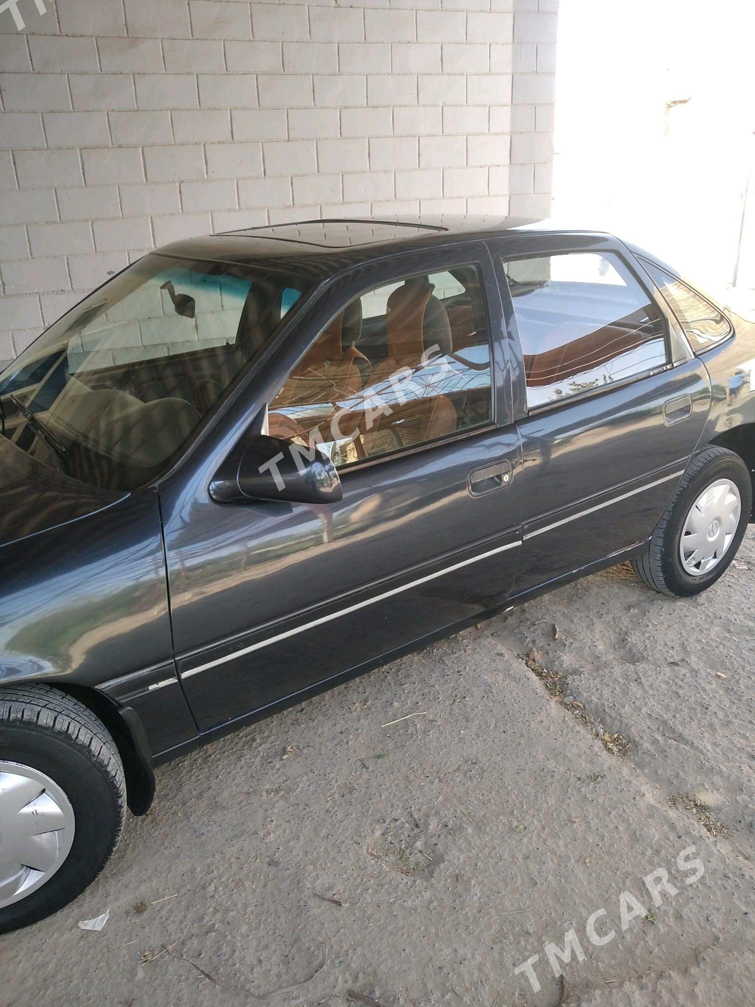 Opel Vectra 1991 - 33 000 TMT - Wekilbazar - img 2