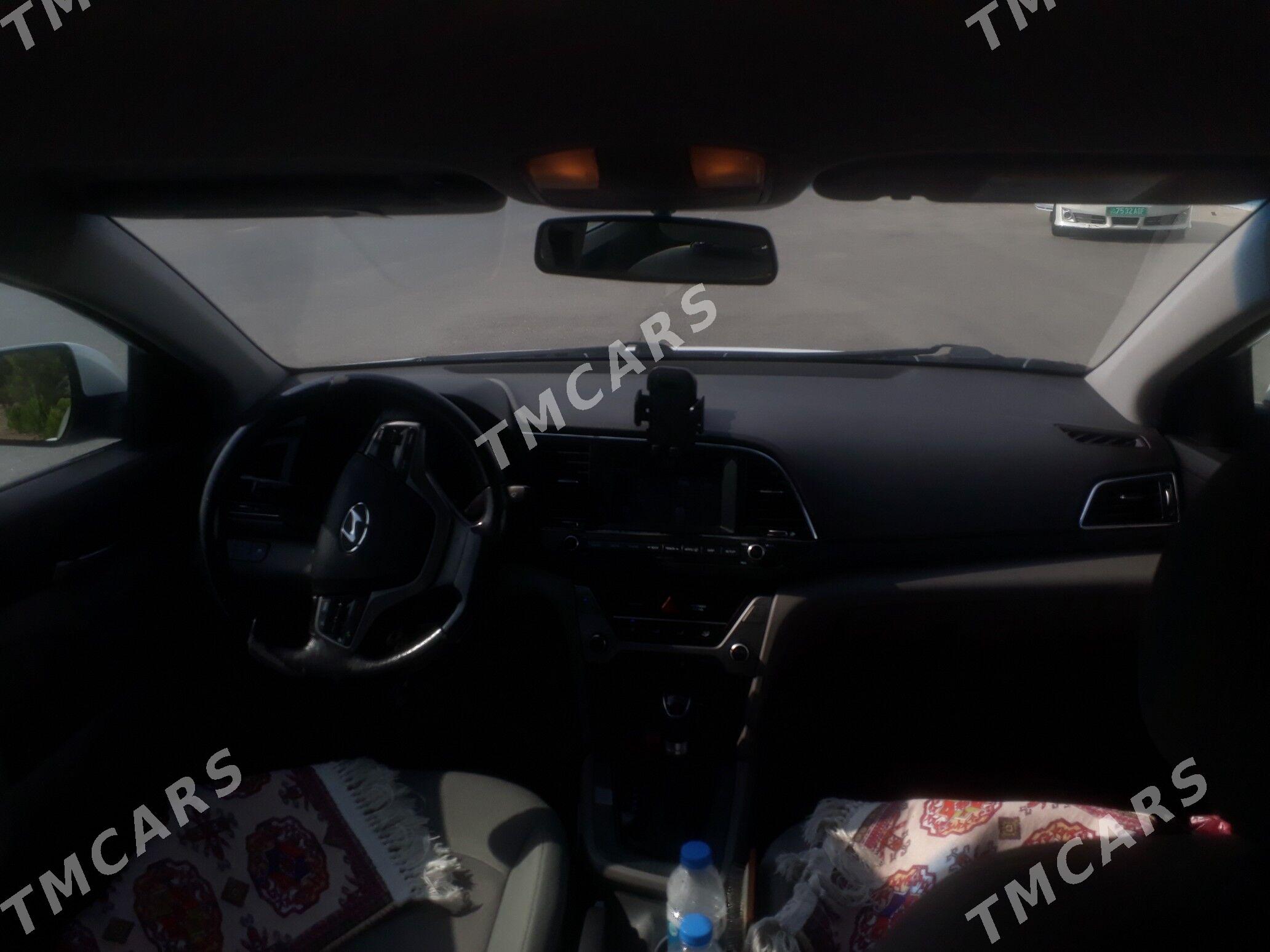 Hyundai Elantra 2016 - 167 000 TMT - Bedew - img 3