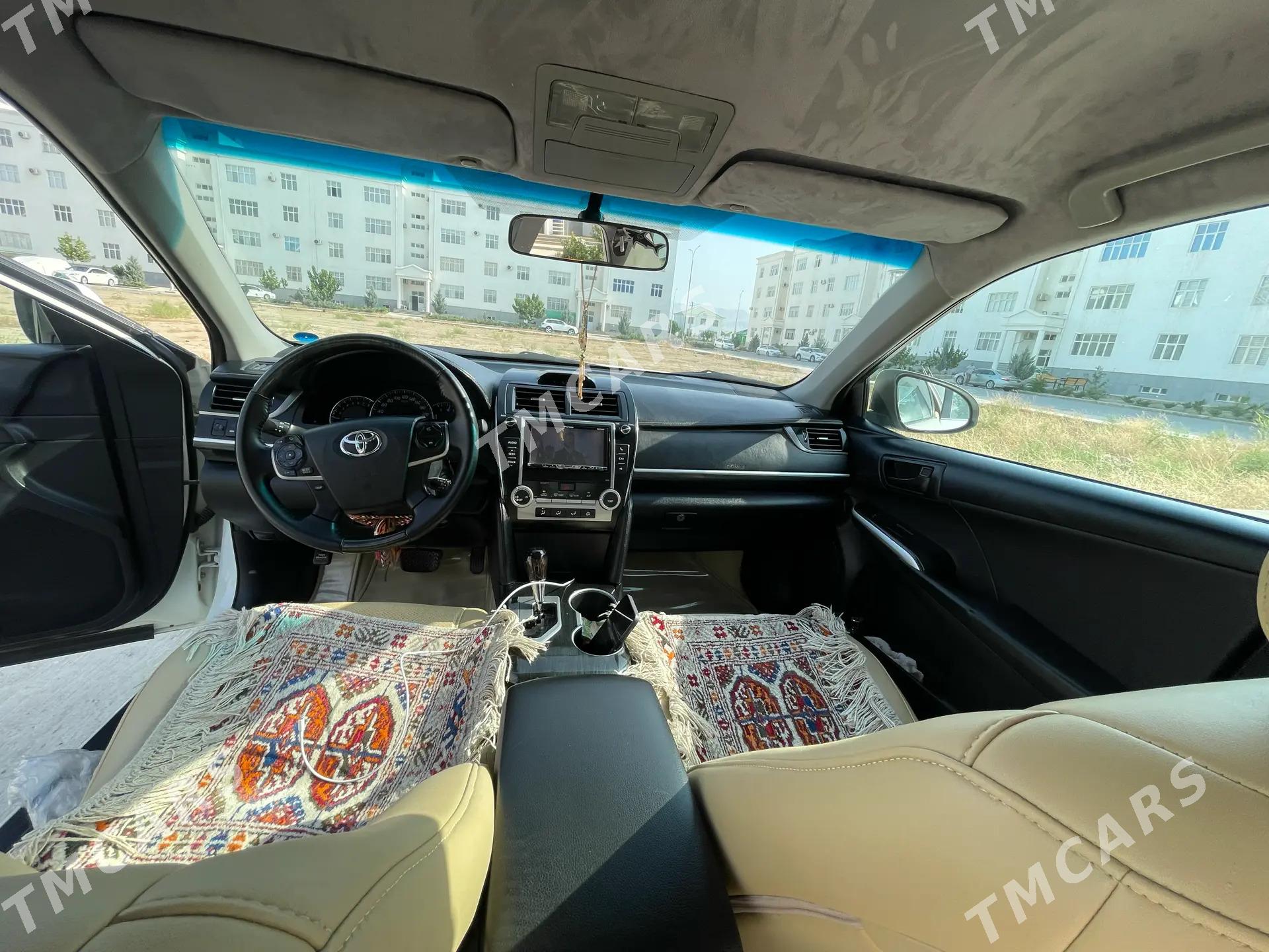 Toyota Camry 2012 - 190 000 TMT - Анев - img 3