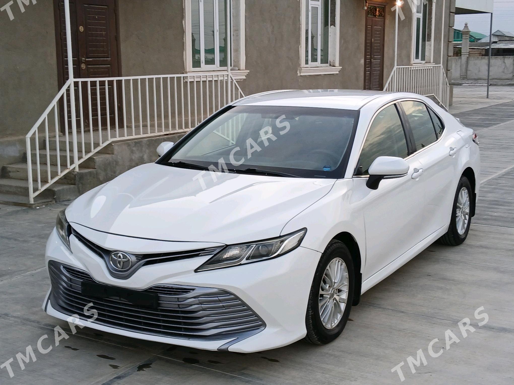 Toyota Camry 2018 - 260 000 TMT - Гёкдепе - img 6