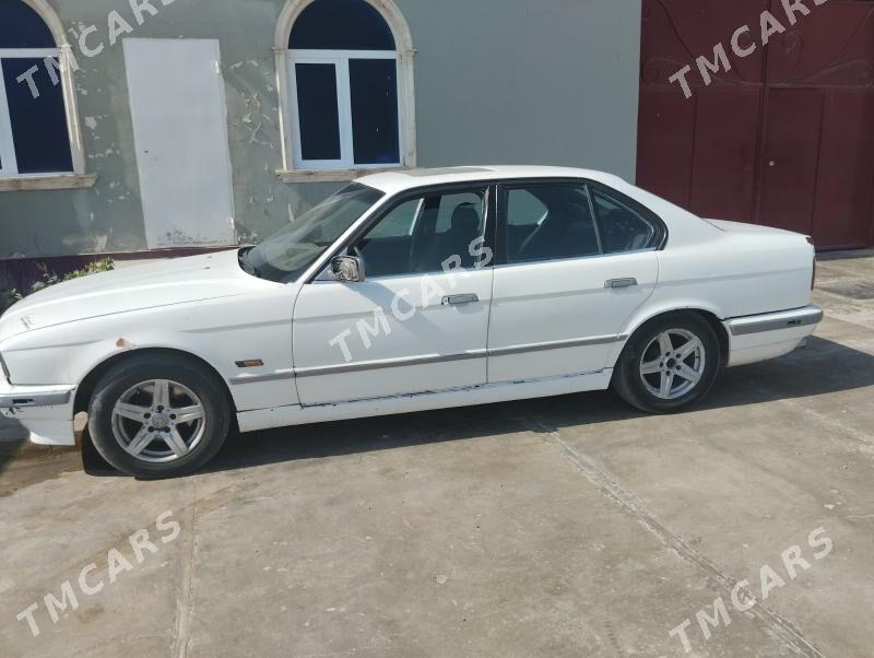 BMW 525 1993 - 24 000 TMT - Векильбазар - img 5