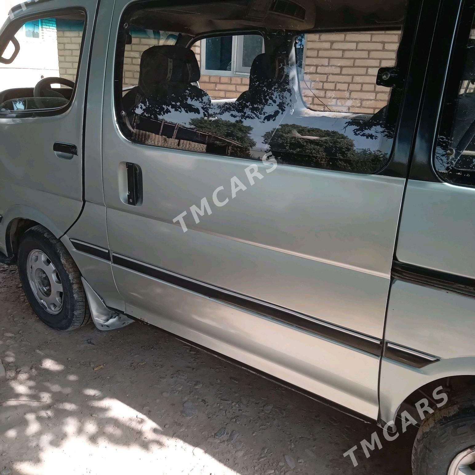Toyota Hiace 1990 - 65 000 TMT - Sakarçäge - img 2