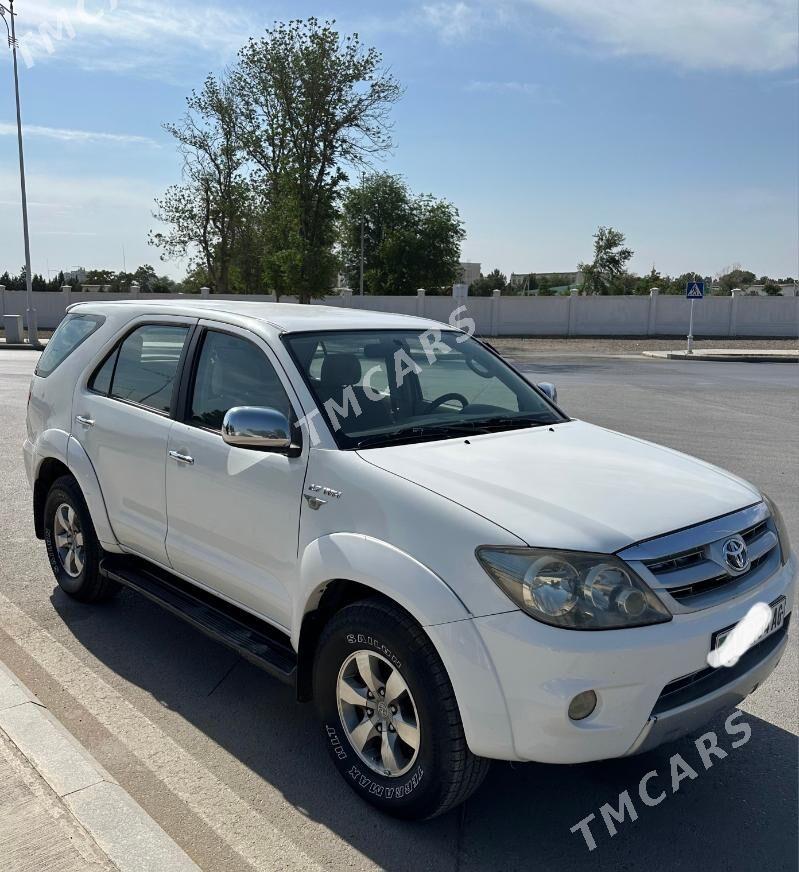 Toyota Fortuner 2008 - 210 000 TMT - Aşgabat - img 3