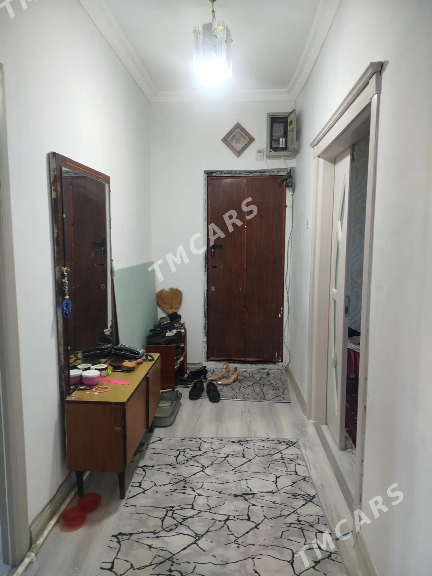 Gowdan W 4-ji etaz 3 komnat - Howdan "W" - img 4