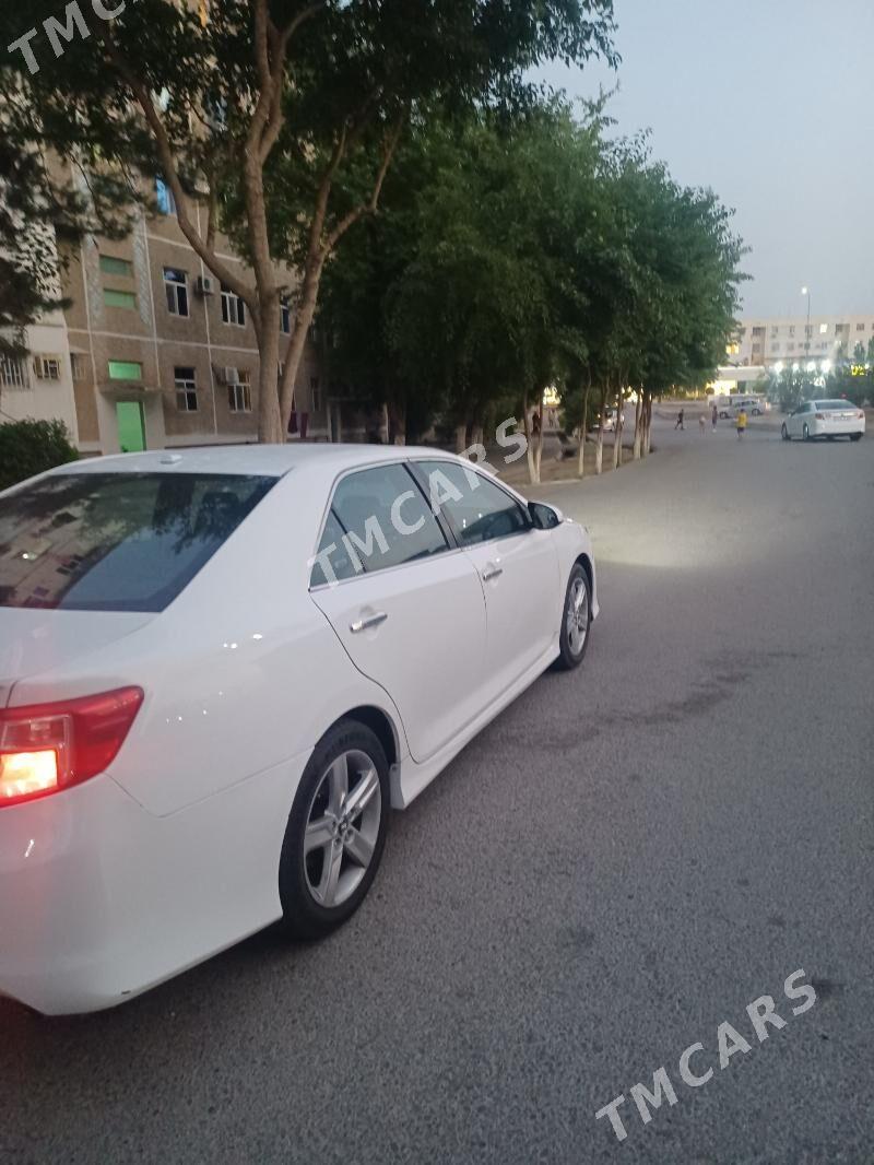 Toyota Camry 2013 - 210 000 TMT - Aşgabat - img 4