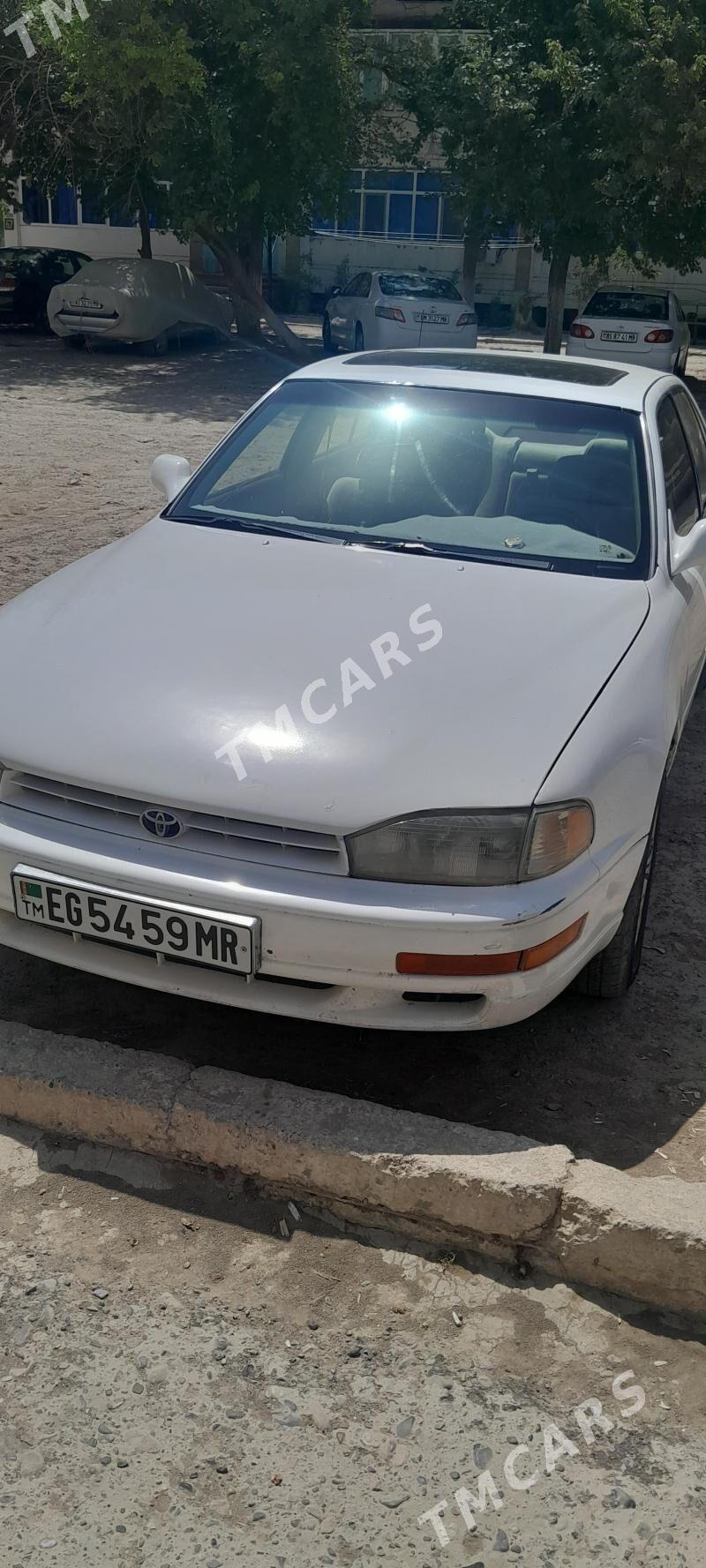 Toyota Camry 1993 - 72 000 TMT - Baýramaly - img 4