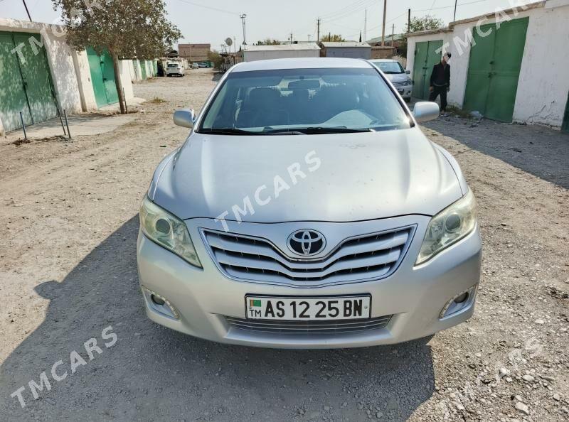 Toyota Camry 2010 - 190 000 TMT - Балканабат - img 3
