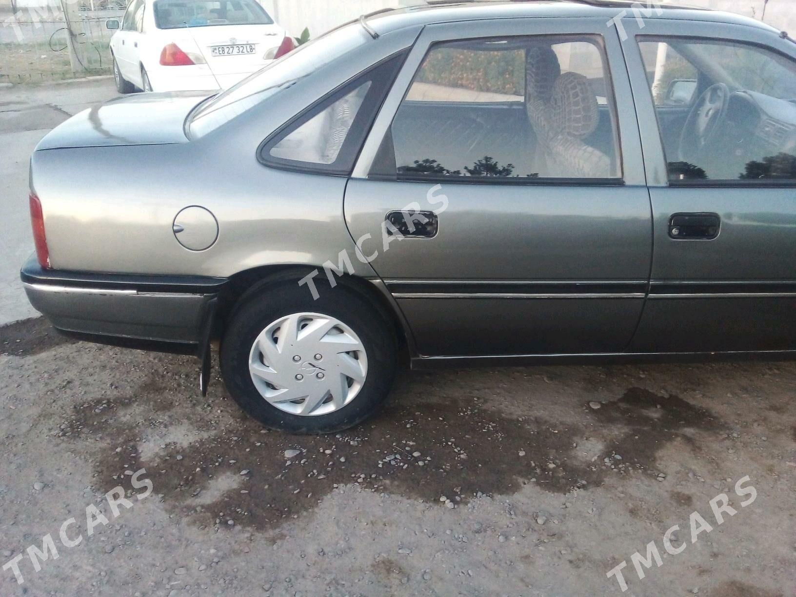 Opel Vectra 1991 - 26 000 TMT - Sakarçäge - img 3