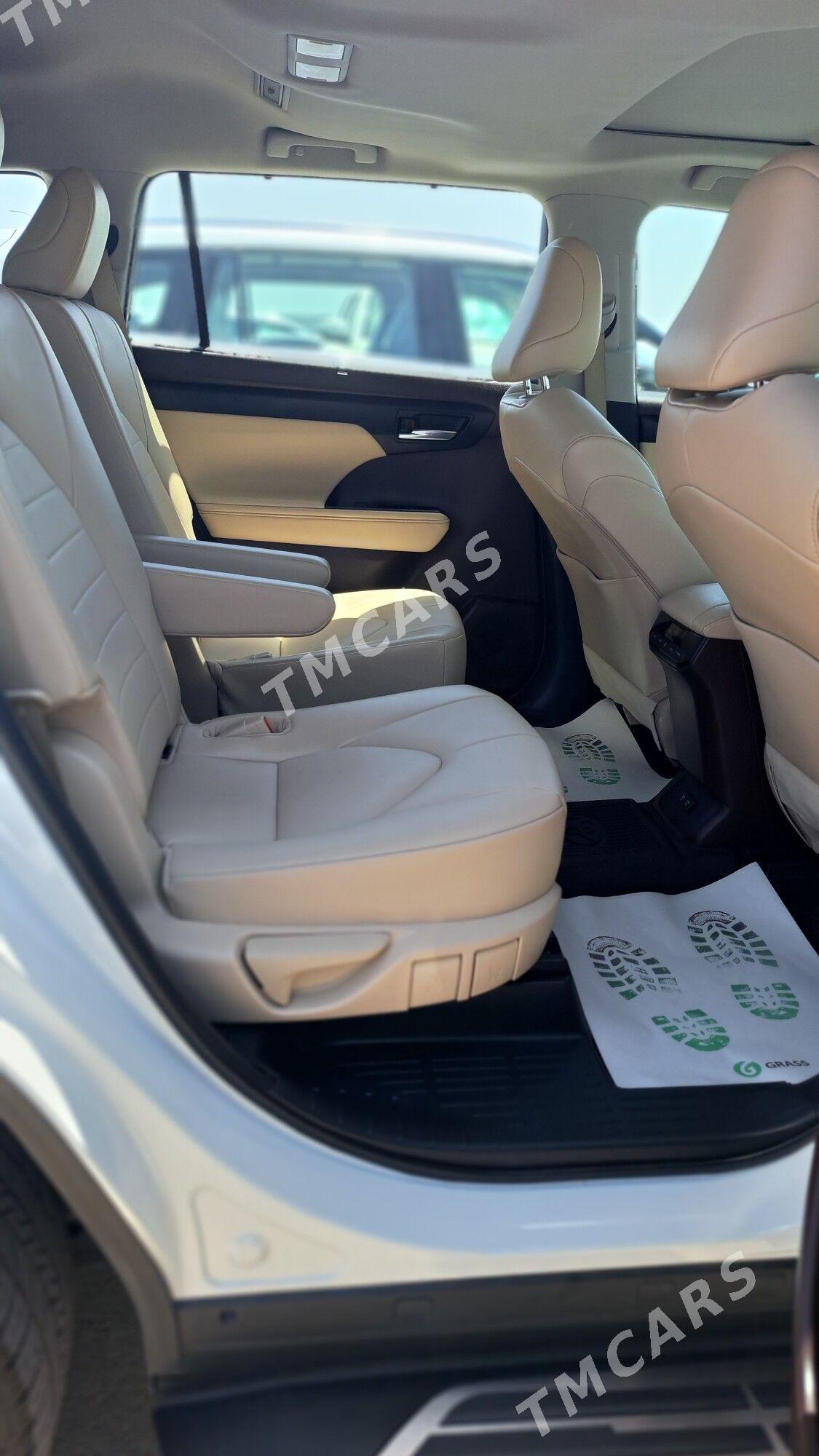 Toyota Highlander 2020 - 610 000 TMT - Ашхабад - img 3