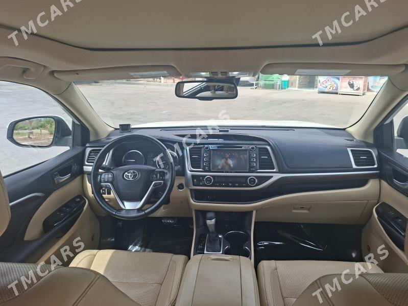 Toyota Highlander 2017 - 420 000 TMT - Ашхабад - img 7