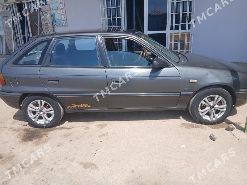 Opel Astra 1994 - 32 000 TMT - Gubadag - img 4