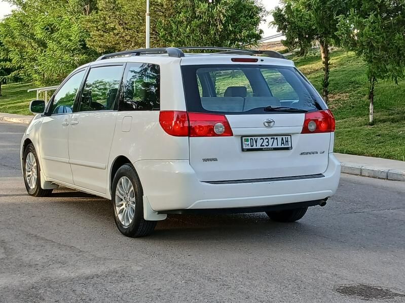 Toyota Sienna 2007 - 210 000 TMT - Ашхабад - img 5