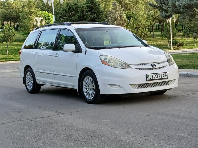 Toyota Sienna 2007 - 210 000 TMT - Ашхабад - img 2