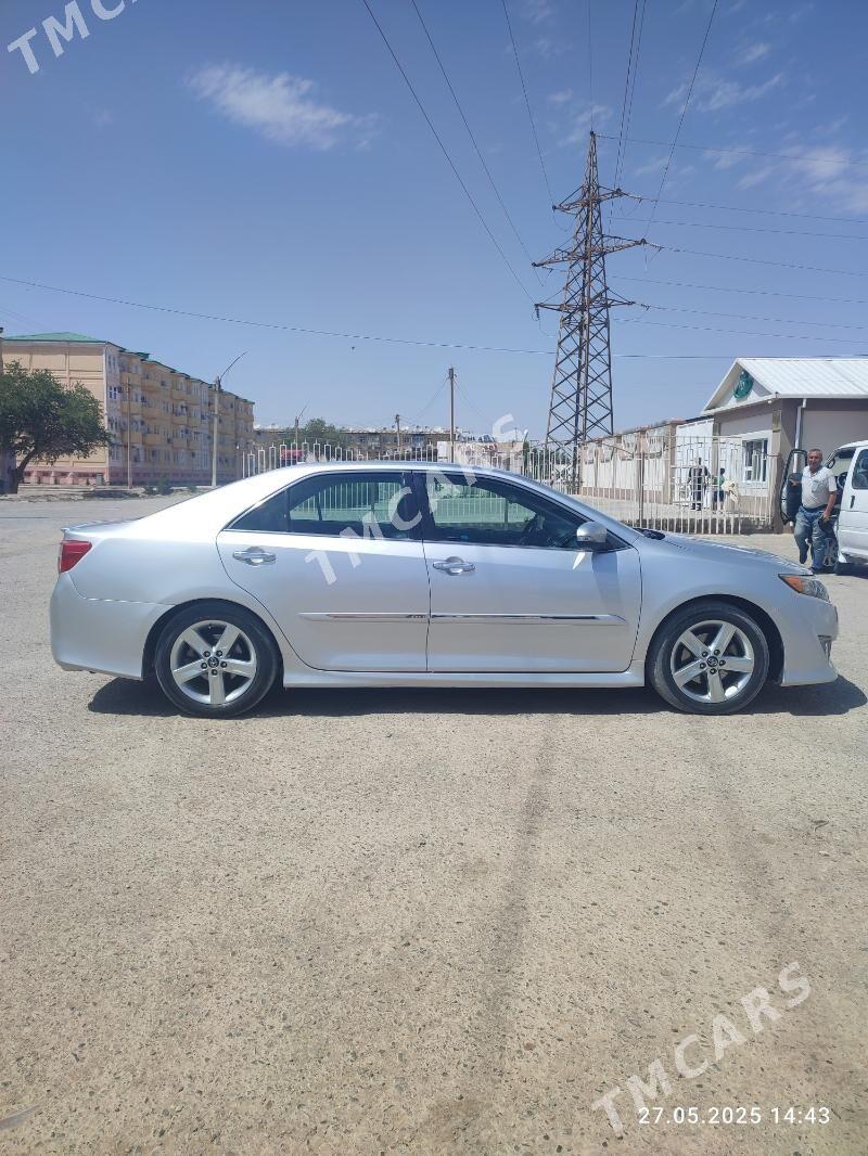 Toyota Camry 2014 - 220 000 TMT - Мары - img 3