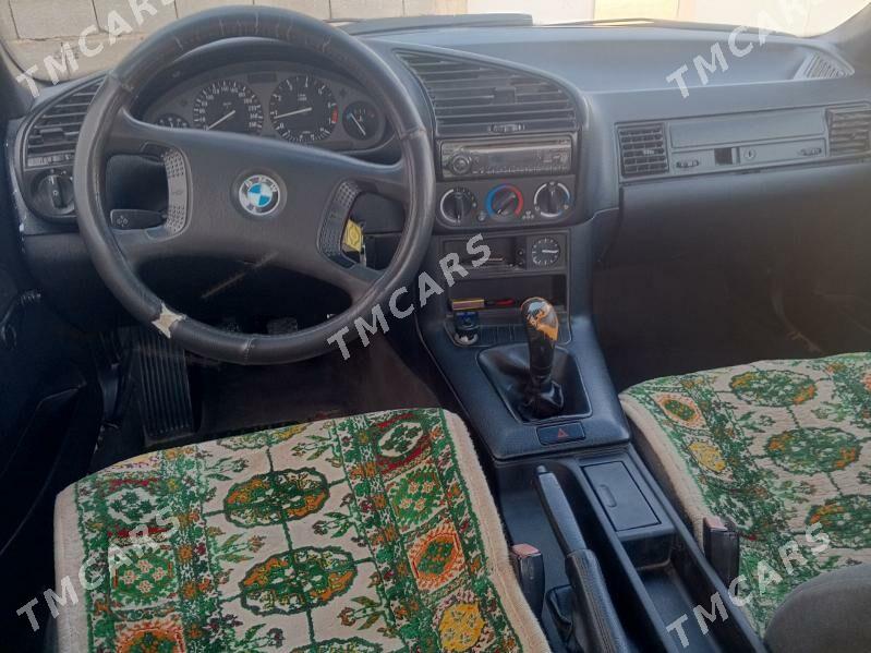 BMW 320 1992 - 42 000 TMT - Kaka - img 6