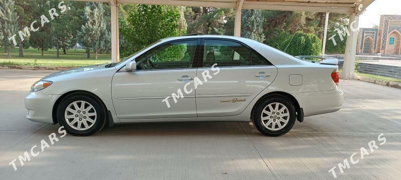 Toyota Camry 2003 - 230 000 TMT - Мары - img 4