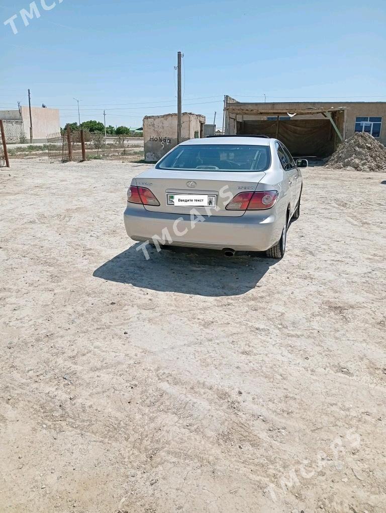 Lexus ES 330 2004 - 210 000 TMT - Etrek - img 2