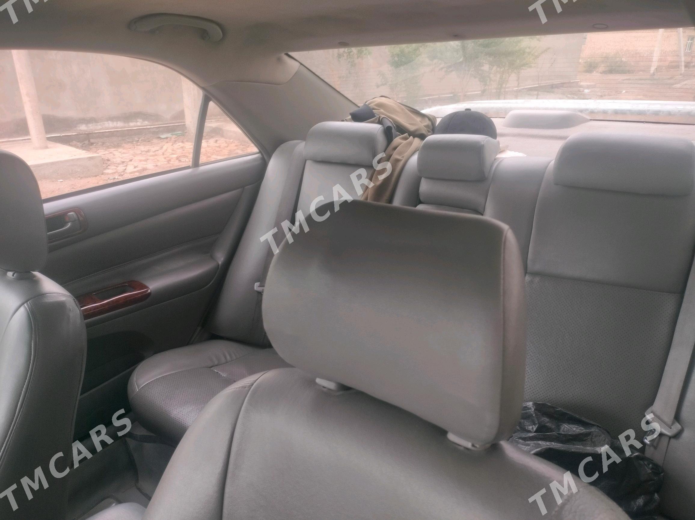 Toyota Camry 2004 - 170 000 TMT - Tejen - img 6