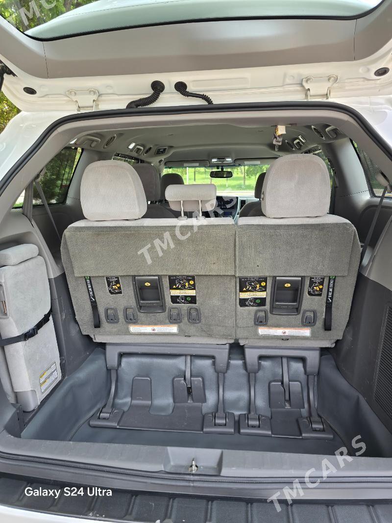 Toyota Sienna 2016 - 345 000 TMT - Нефтегаз (ул. Андалиб-Юбилейная) - img 7