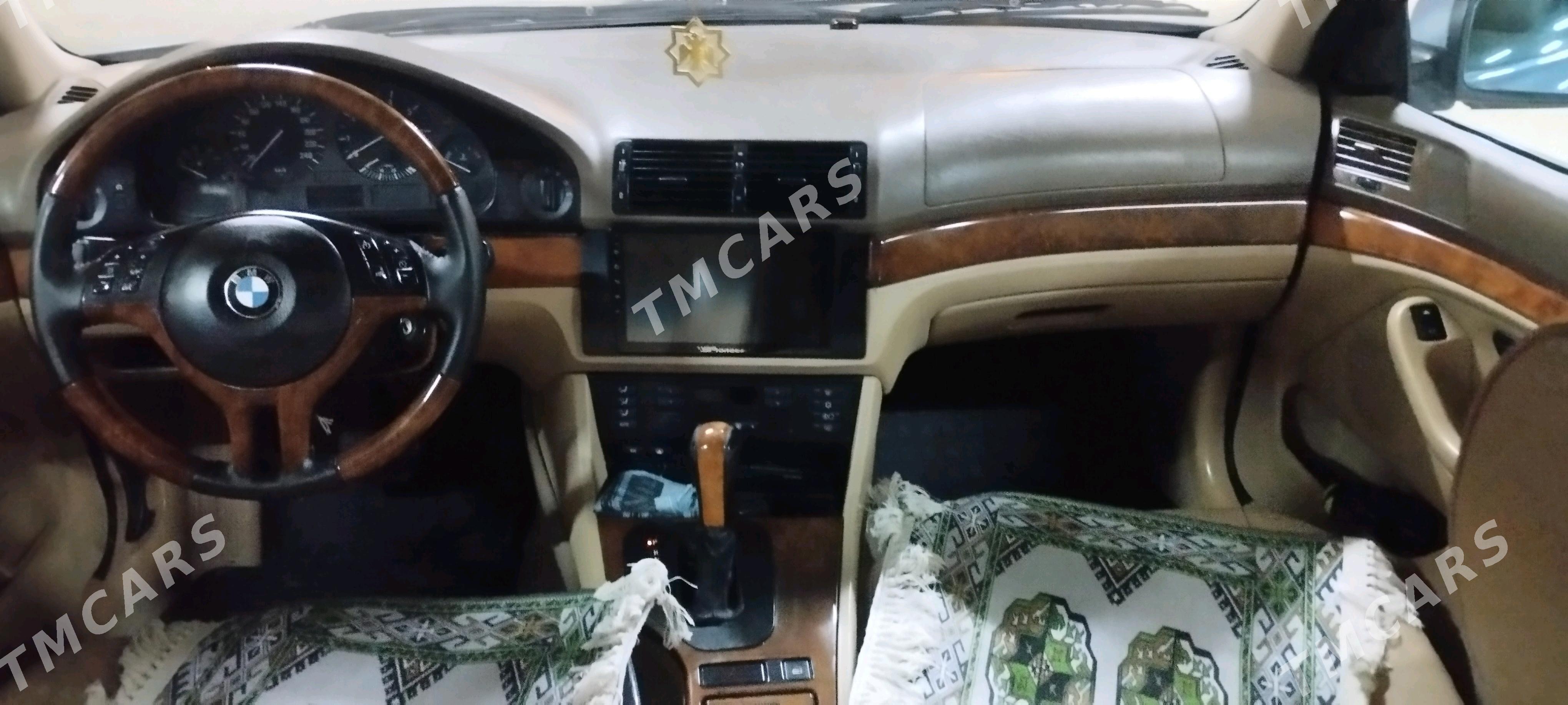 BMW E39 2003 - 115 000 TMT - Балканабат - img 5