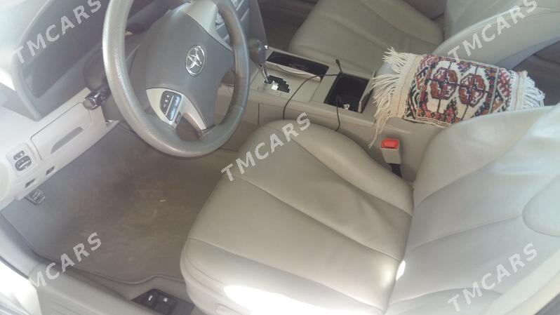 Toyota Camry 2011 - 180 000 TMT - Bäherden - img 2