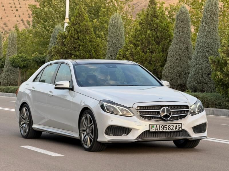 Mercedes-Benz E350 2010 - 350 000 TMT - Aşgabat - img 2