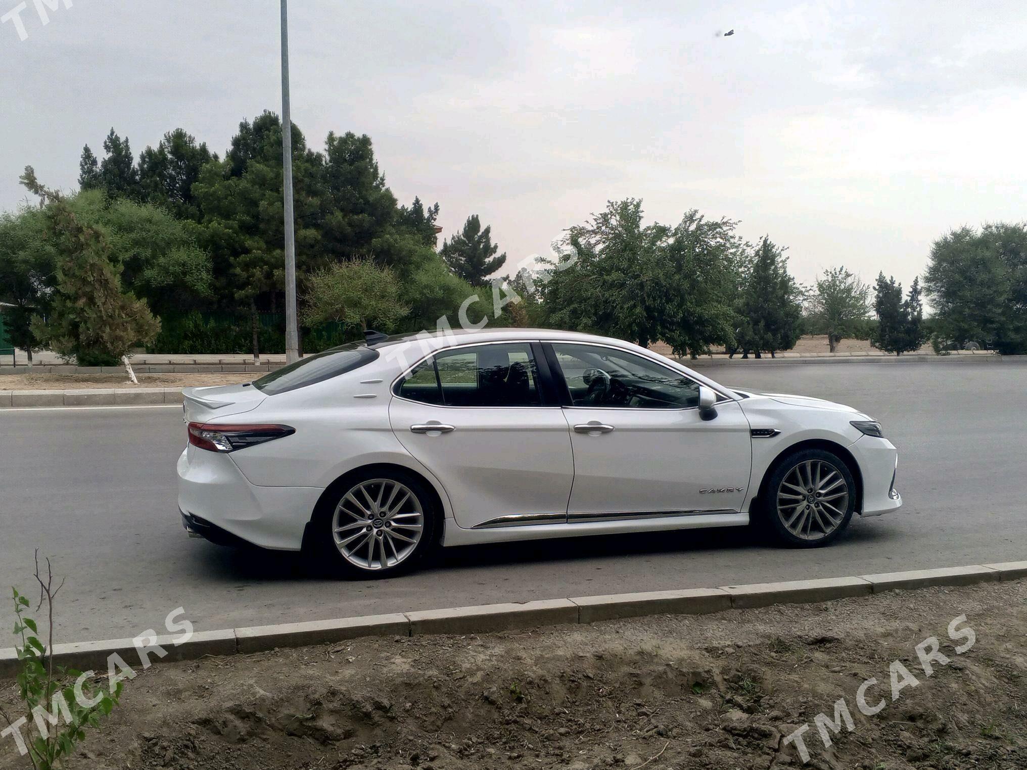 Toyota Camry 2019 - 240 000 TMT - Aşgabat - img 3