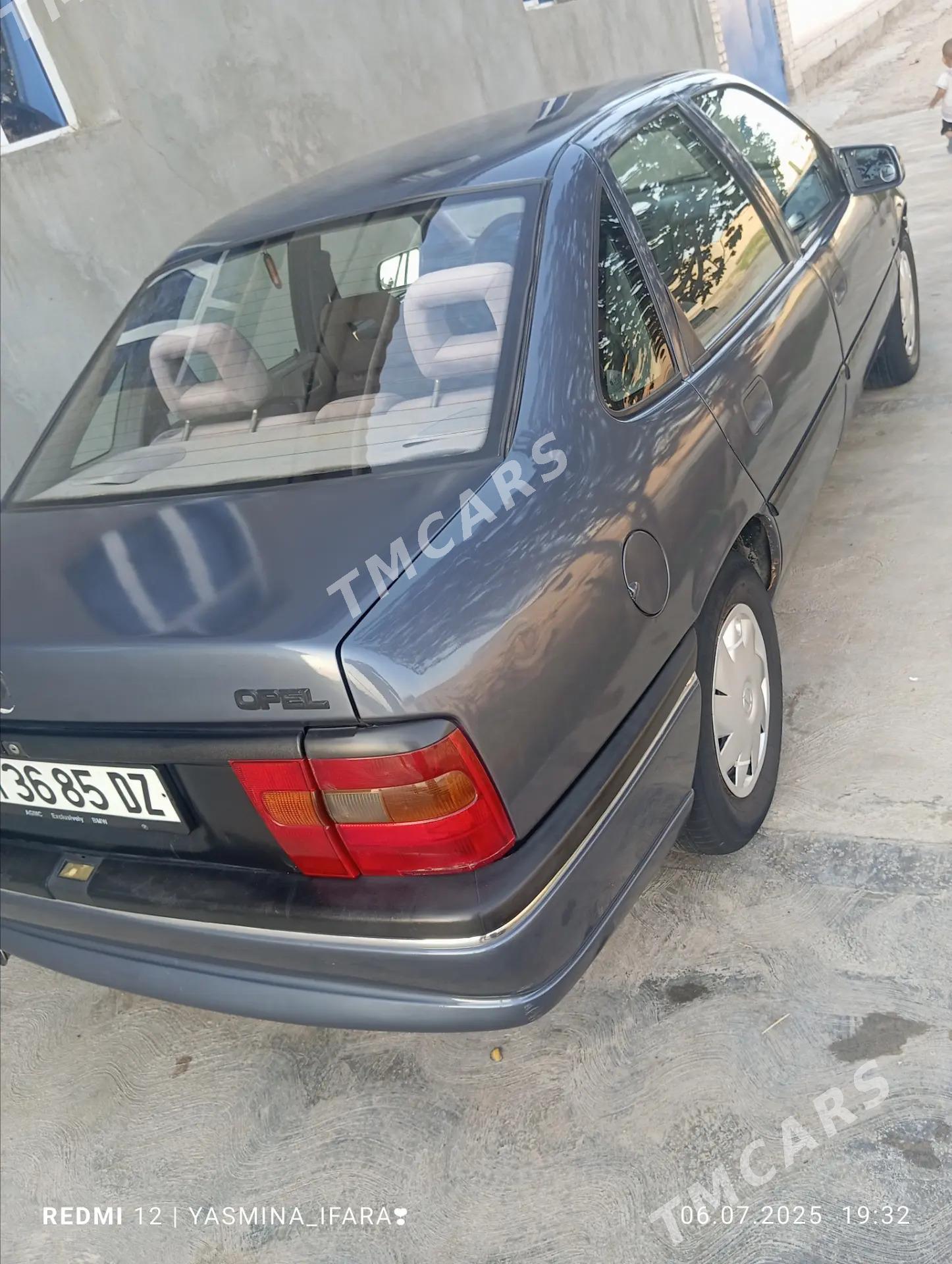 Opel Vectra 1995 - 45 000 TMT - Кёнеургенч - img 3