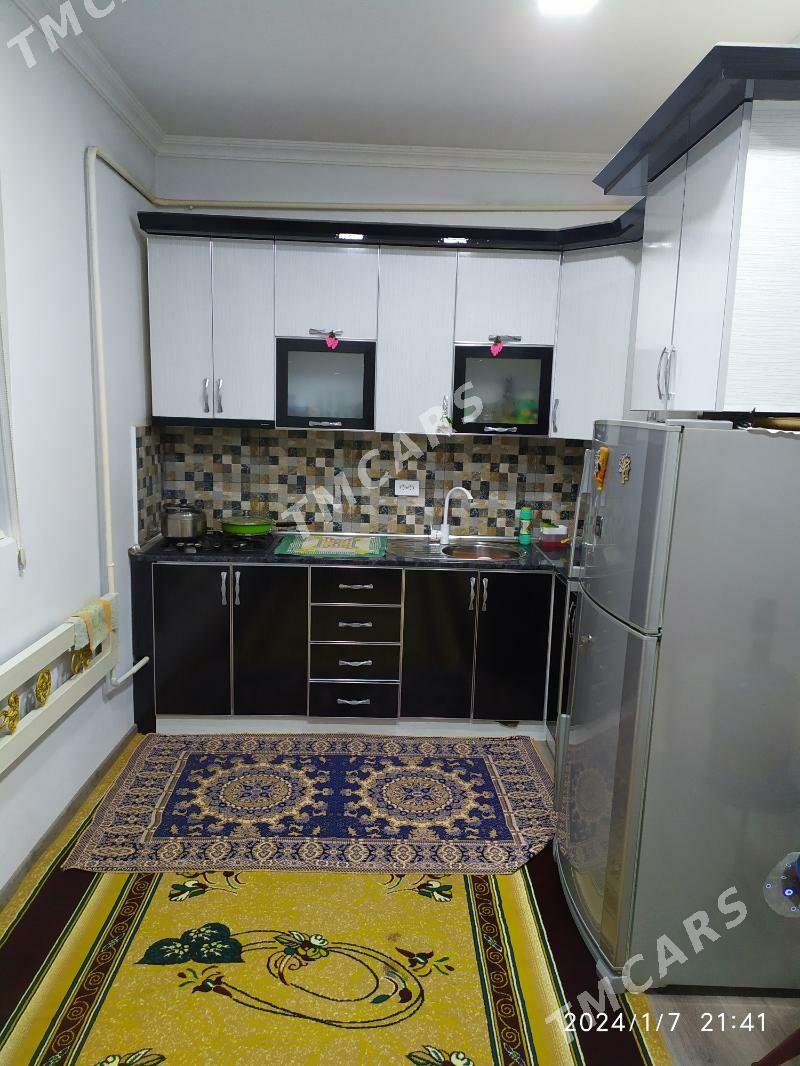 Akdaşda satlyk 2 etaj jaý - Türkmenbaşy - img 8