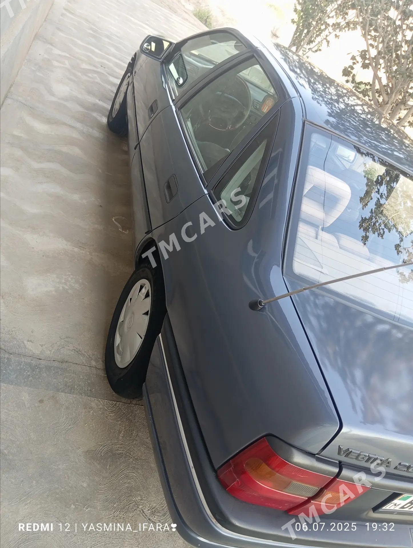 Opel Vectra 1995 - 45 000 TMT - Кёнеургенч - img 4