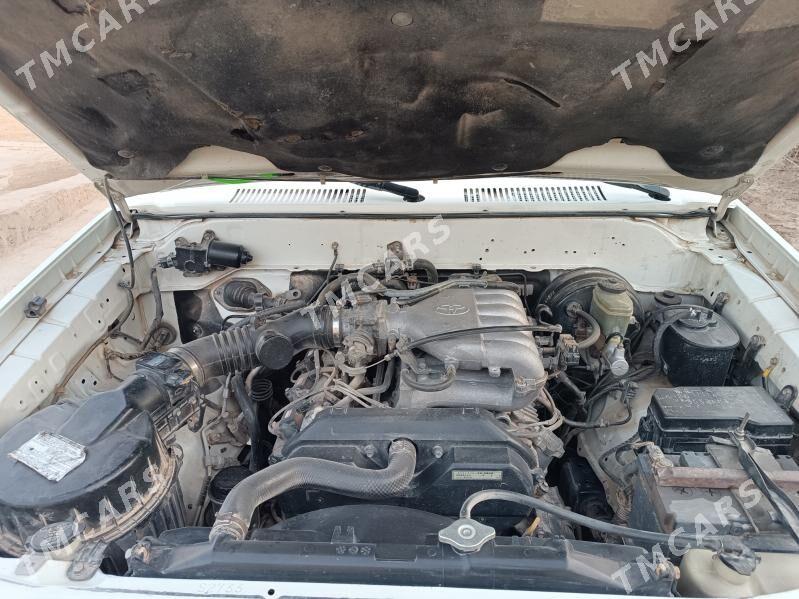 Toyota Land Cruiser Prado 1998 - 198 000 TMT - Койтендаг - img 10