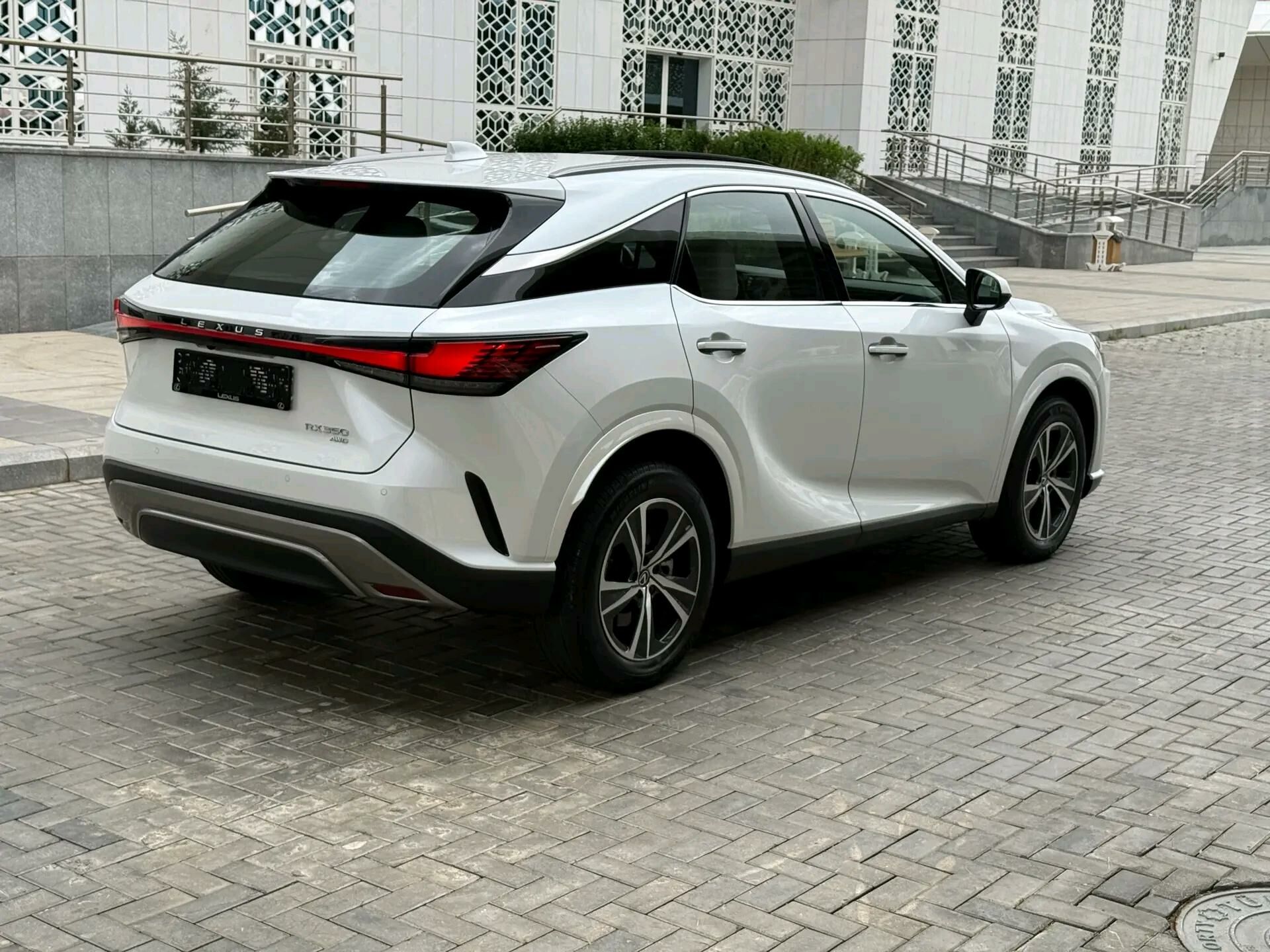 Lexus RX 350 2023 - 810 000 TMT - Туркменабат - img 4