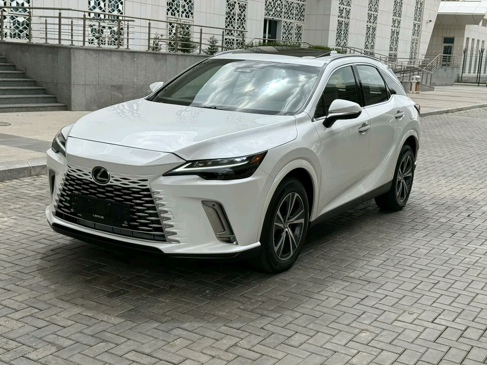 Lexus RX 350 2023 - 810 000 TMT - Туркменабат - img 3