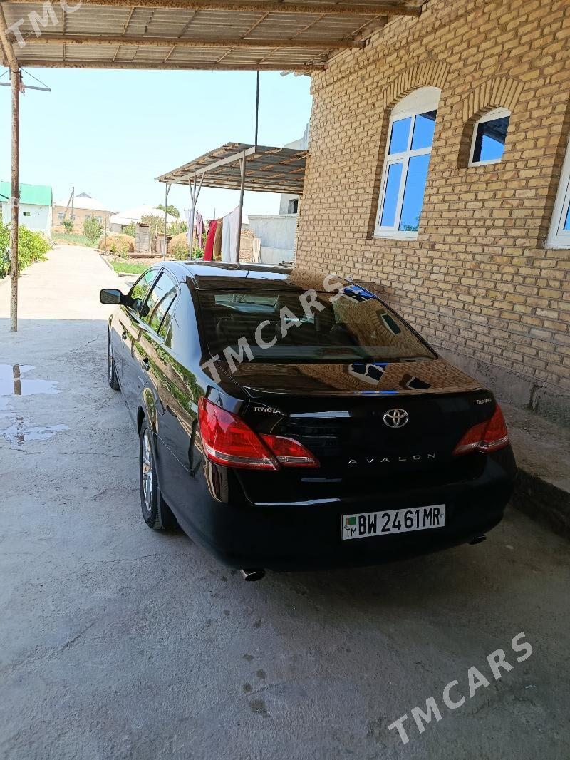 Toyota Avalon 2005 - 175 000 TMT - Мары - img 2