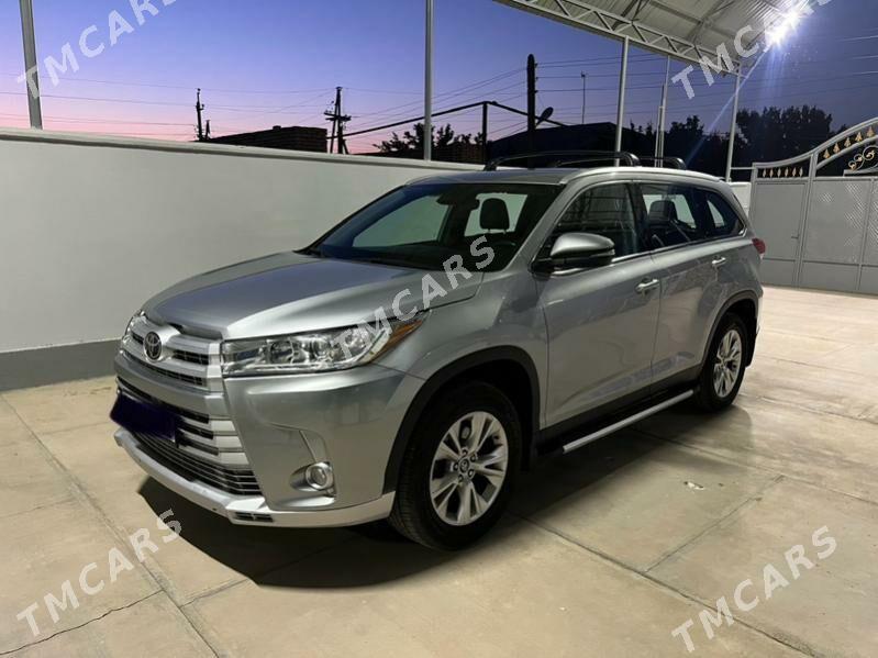 Toyota Highlander 2019 - 450 000 TMT - Дашогуз - img 3