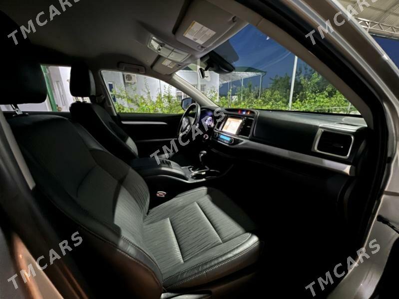 Toyota Highlander 2019 - 450 000 TMT - Дашогуз - img 6