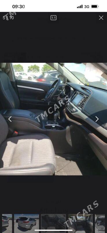 Toyota Highlander 2019 - 450 000 TMT - Дашогуз - img 5
