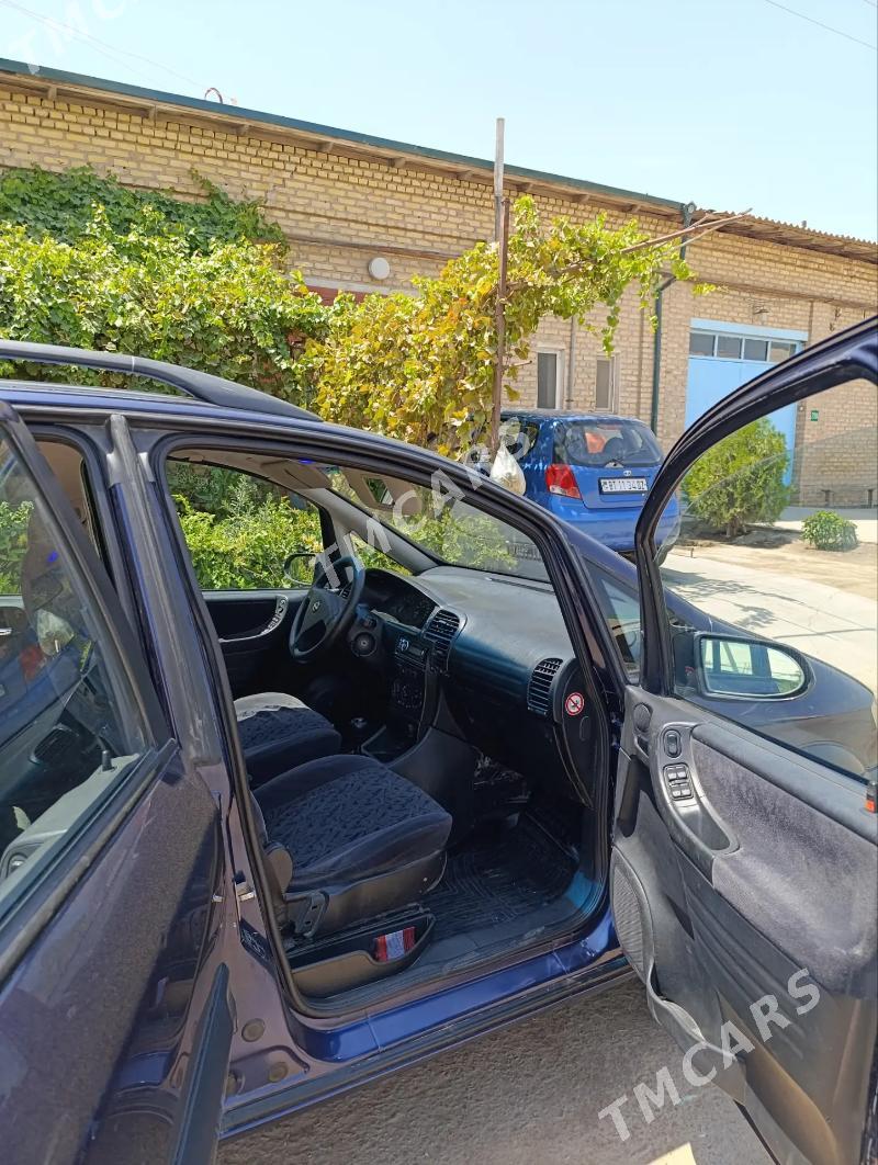 Opel Zafira 2000 - 90 000 TMT - Дашогуз - img 8