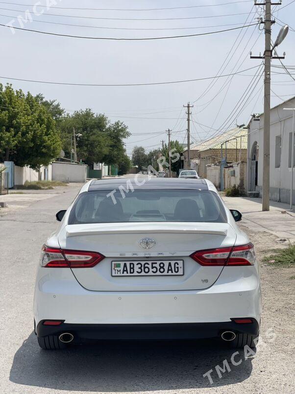 Toyota Camry 2018 - 360 000 TMT - Ашхабад - img 2